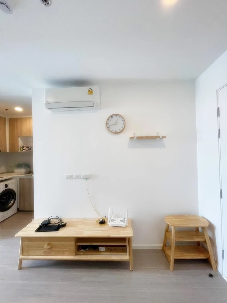 Urgent sale!! Condo Denim Chatuchak, 20th floor, Building A, decorated in Muji style, very livable, fully furnished, ready to move in, don't miss out!