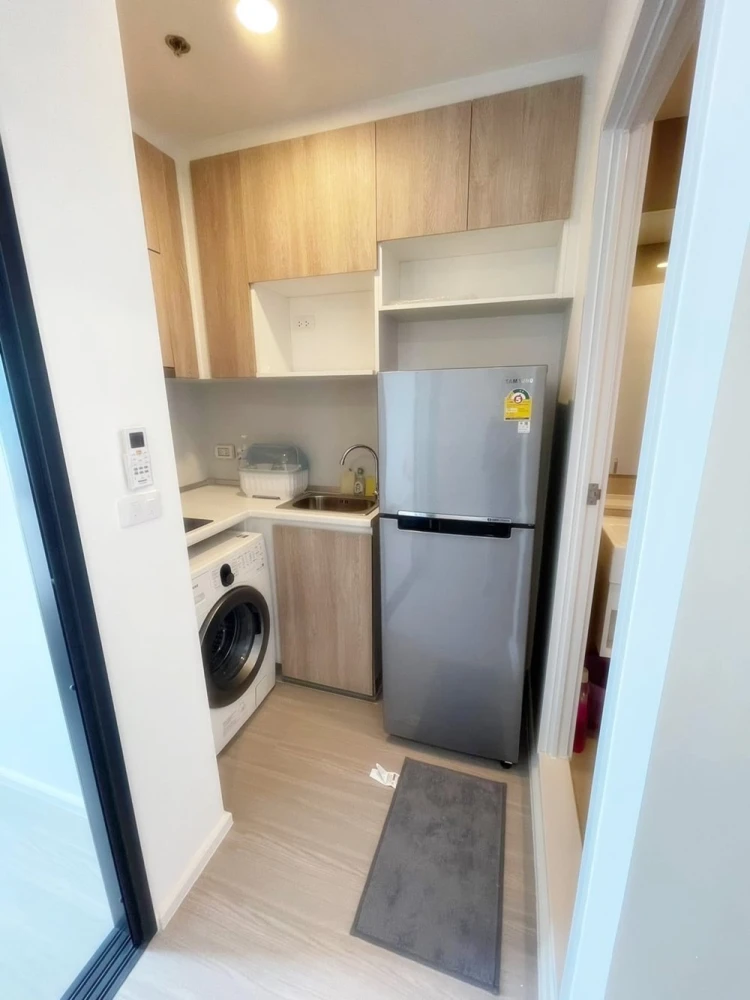 Urgent sale!! Condo Denim Chatuchak, 20th floor, Building A, decorated in Muji style, very livable, fully furnished, ready to move in, don't miss out!