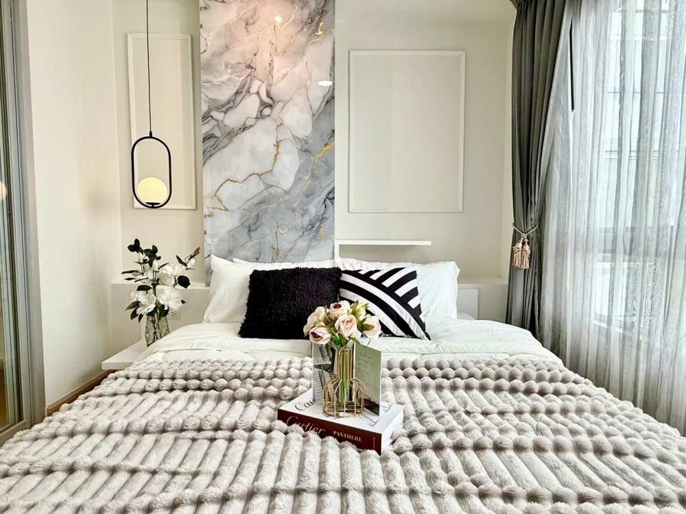 Urgent sale!! Condo The Trust Residence Pinklao (Borommaratchachonnani). Fully furnished with amenities. Ready to move in. Don't miss out!!