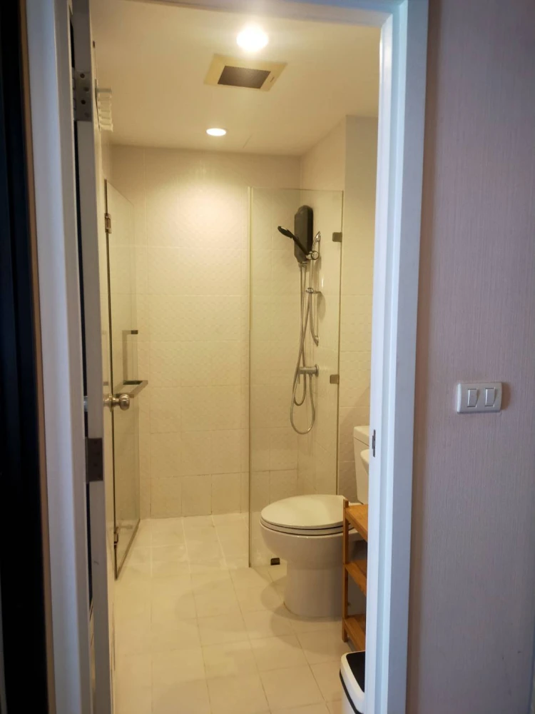 Urgent sale!! Condo The Tree Interchange, 2 bedrooms, 32nd floor, Chao Phraya River view, good price, hurry up and book now!!