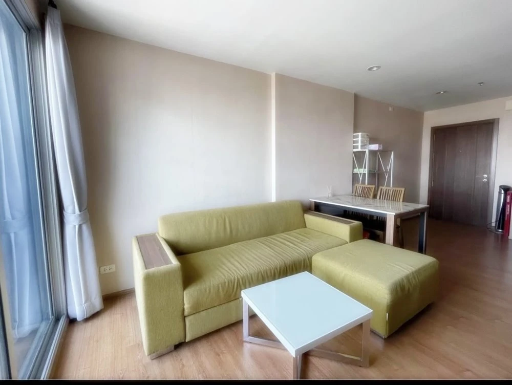 Urgent sale!! Condo The Base Sukhumvit 77, 22nd floor, Building A, beautiful room, convenient transportation, ready to move in, don't miss it!!