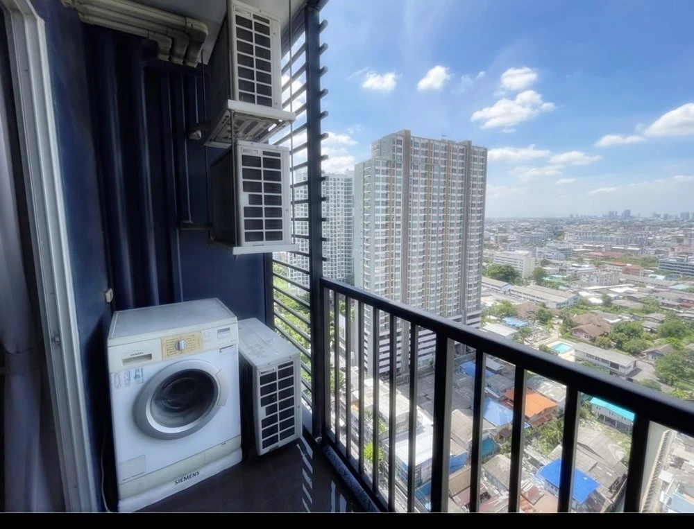 Urgent sale!! Condo The Base Sukhumvit 77, 22nd floor, Building A, beautiful room, convenient transportation, ready to move in, don't miss it!!