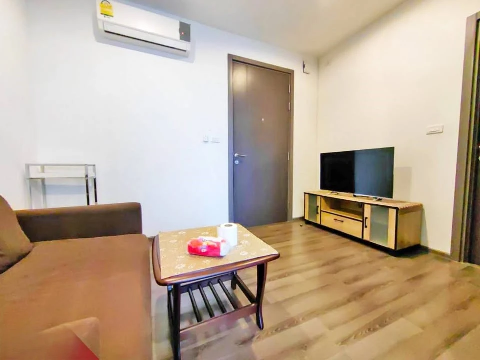 Urgent sale!! Condo The Base Sukhumvit 77, beautiful room, fully furnished, good price, ready to move in, hurry and book now!!