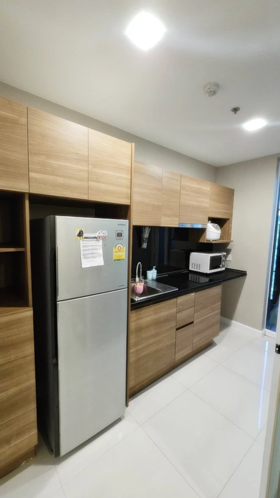 Urgent sale!! Condo The Metropolis, 9th floor, Building A, beautiful room, good location, good price, convenient transportation, don't miss it!!