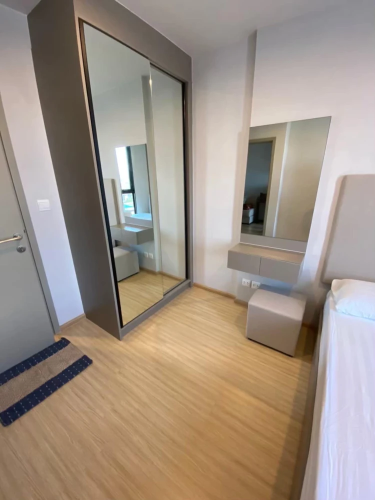 Urgent sale!! Condo The Privacy Tha Phra Interchange, 8th floor, beautiful room, fully furnished, bring your bags and move in!!