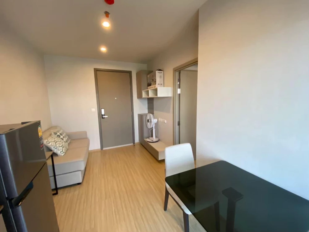 Urgent sale!! Condo The Privacy Tha Phra Interchange, 8th floor, beautiful room, fully furnished, bring your bags and move in!!