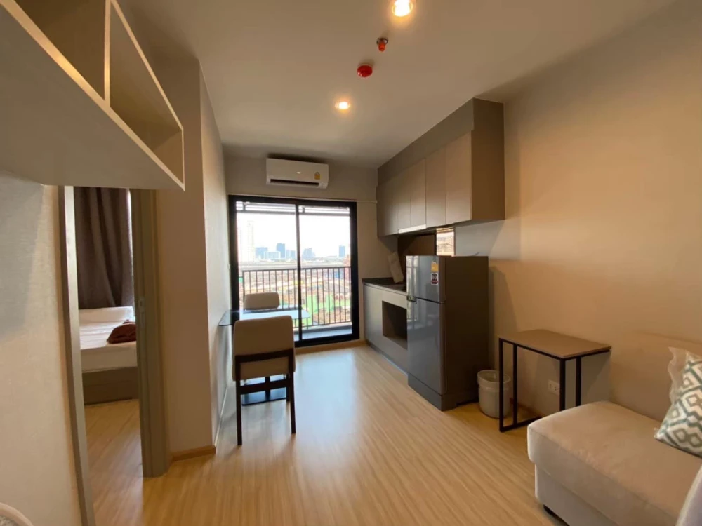 Urgent sale!! Condo The Privacy Tha Phra Interchange, 8th floor, beautiful room, fully furnished, bring your bags and move in!!
