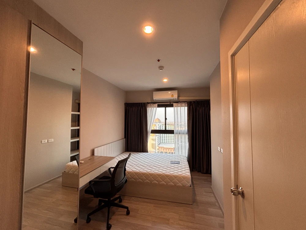 Urgent sale!! Condo The Privacy Rama 9, 18th floor, beautiful room, fully furnished, good price, don't miss it!!