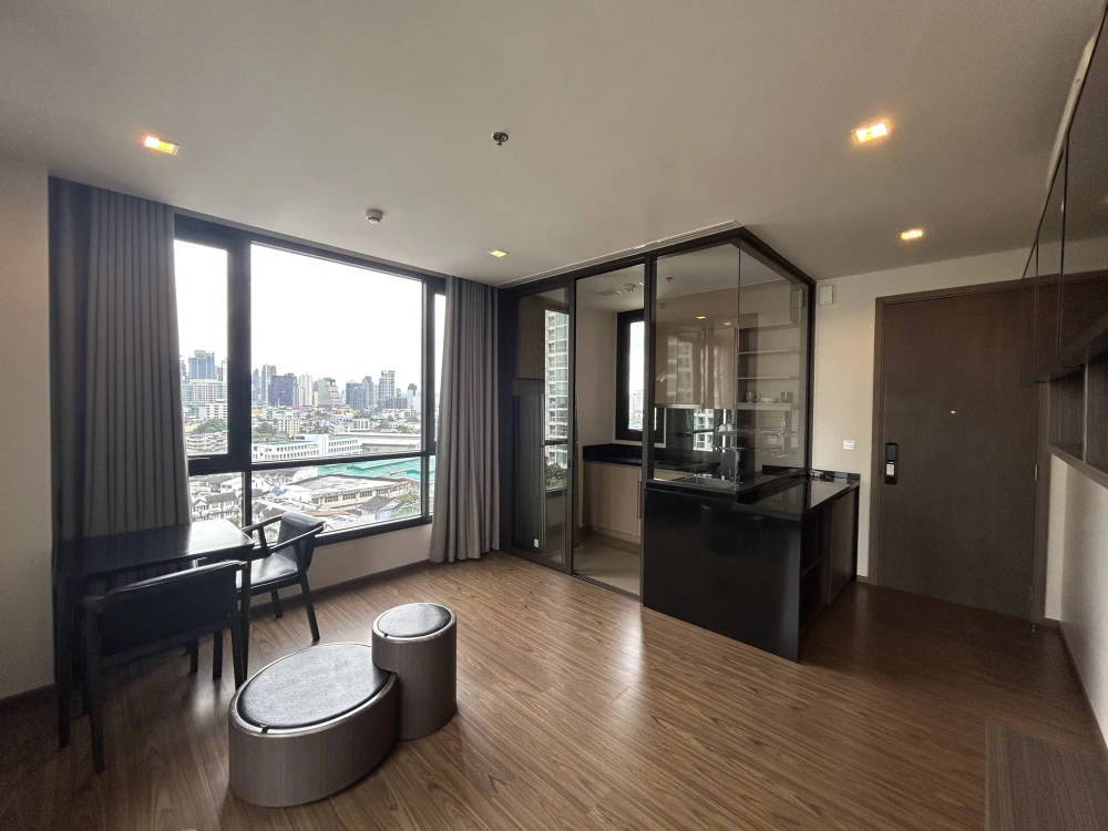 Urgent sale!! Condo The Line Sukhumvit 71, 12th floor, corner unit, fully furnished, ready to move in. Reserve now!!