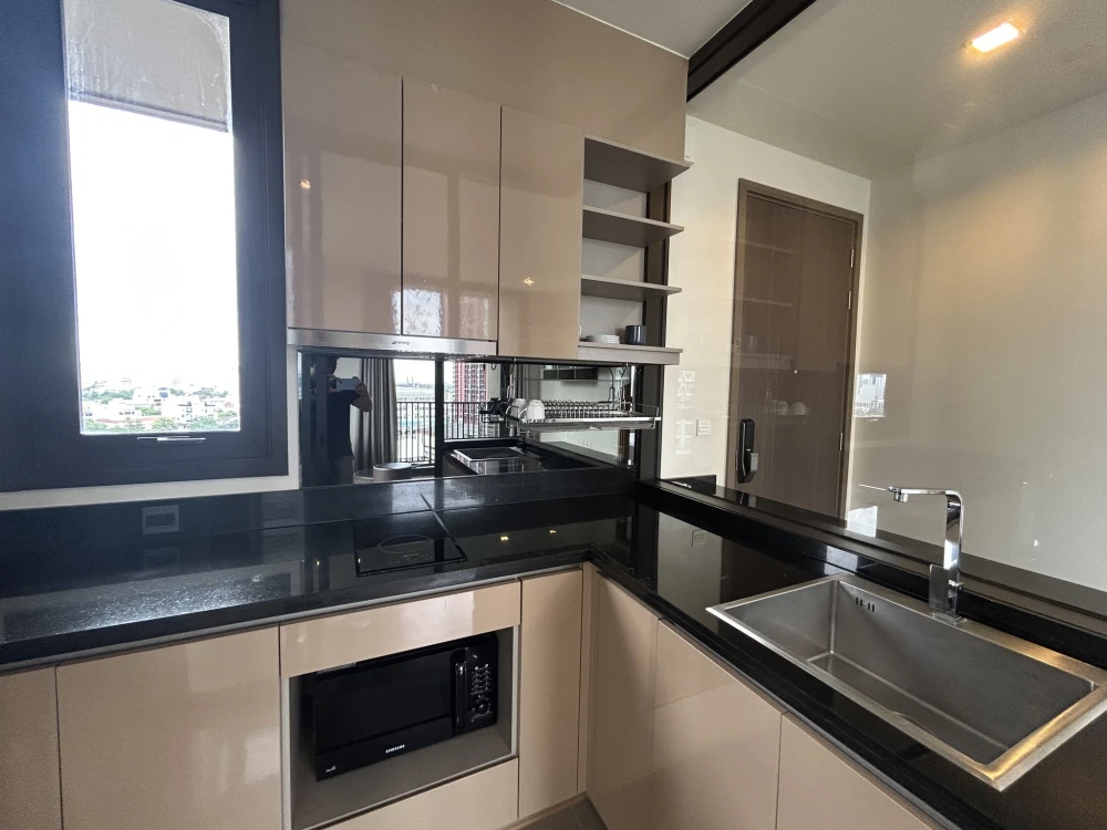 Urgent sale!! Condo The Line Sukhumvit 71, 12th floor, corner unit, fully furnished, ready to move in. Reserve now!!