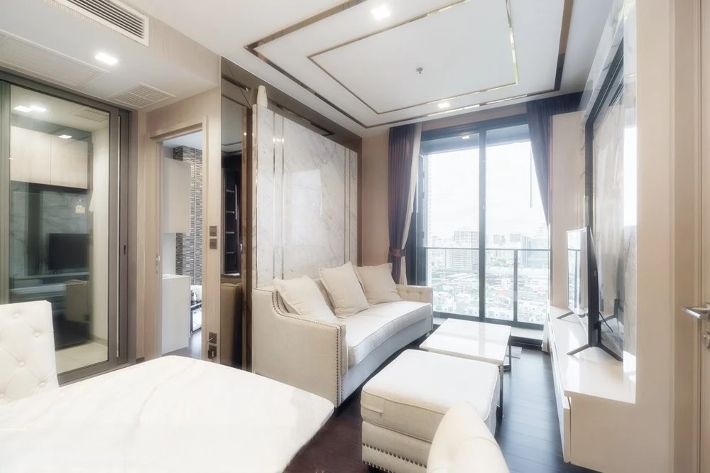 Urgent sale!! Condo The Line Ratchawithi, 22nd floor, beautifully decorated, fully built-in furniture, near BTS Ratchawithi, hurry and book now!!