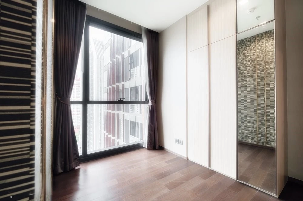 Urgent sale!! Condo The Line Ratchawithi, 22nd floor, beautifully decorated, fully built-in furniture, near BTS Ratchawithi, hurry and book now!!