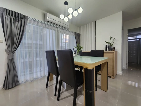 ขายด่วน!! คอนโด เมโทร พาร์ค สาทร ชั้น 5 วิวสระว่ายน้ำ ห้องแต่งสวย รีโนเวทใหม่ พร้อมเข้าอยู่ ห้ามพลาด!!
