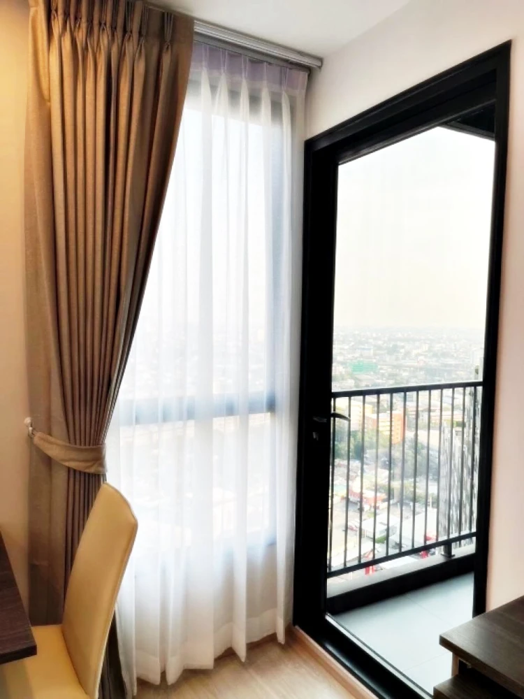 Urgent sale!! Elio Del Nest Condo, 22nd floor, Building E, beautiful room, fully furnished, ready to move in. Don't miss out!!
