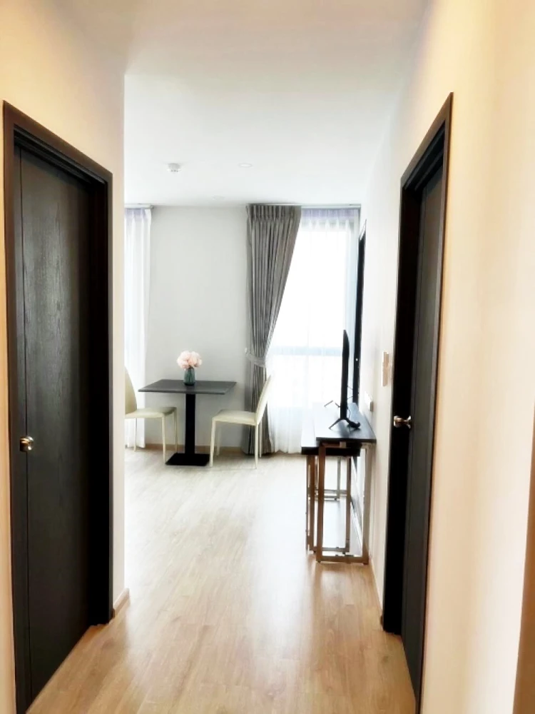 Urgent sale!! Elio Del Nest Condo, 22nd floor, Building E, beautiful room, fully furnished, ready to move in. Don't miss out!!