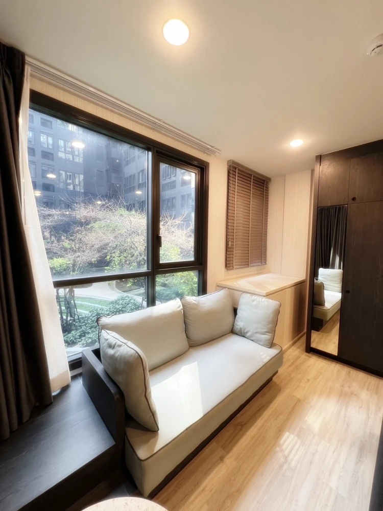 Urgent sale!! XT Huai Khwang Condo, 7th floor, Building B, corner room, garden view, beautiful room, ready to move in, hurry up and book now!!