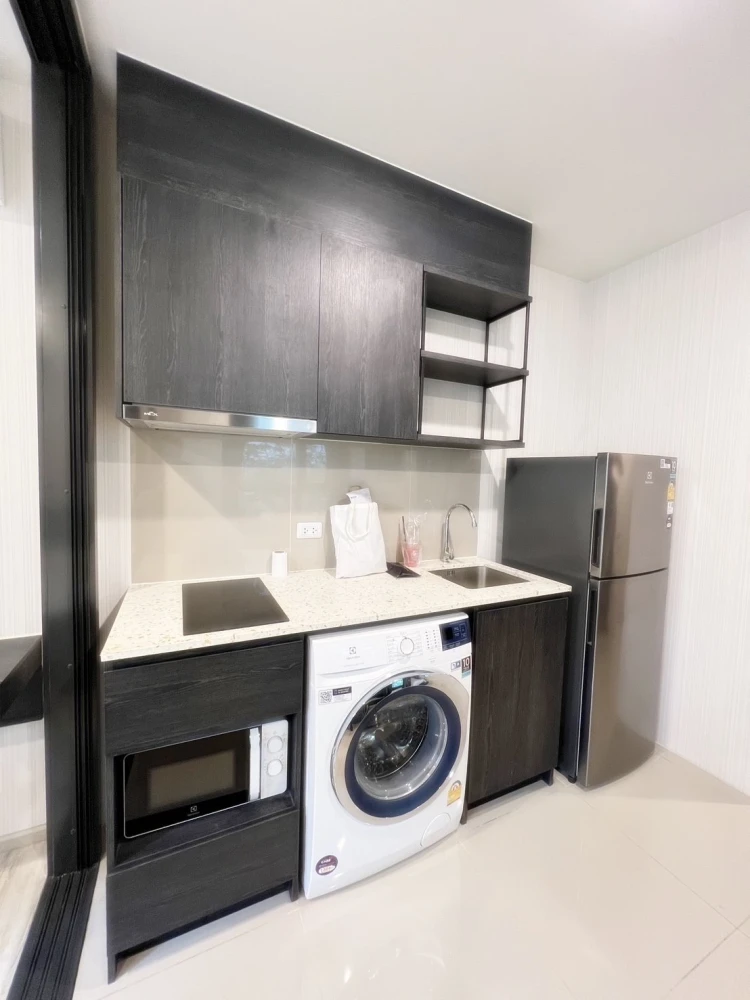 Urgent sale!! XT Huai Khwang Condo, 7th floor, Building B, corner room, garden view, beautiful room, ready to move in, hurry up and book now!!