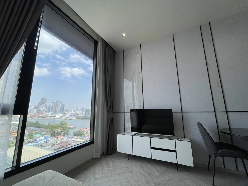 Urgent sale!! Condo Chapter Charoen Nakhon-Riverside, 12th floor, Building A, fully furnished, ready to move in immediately, don't miss it!!