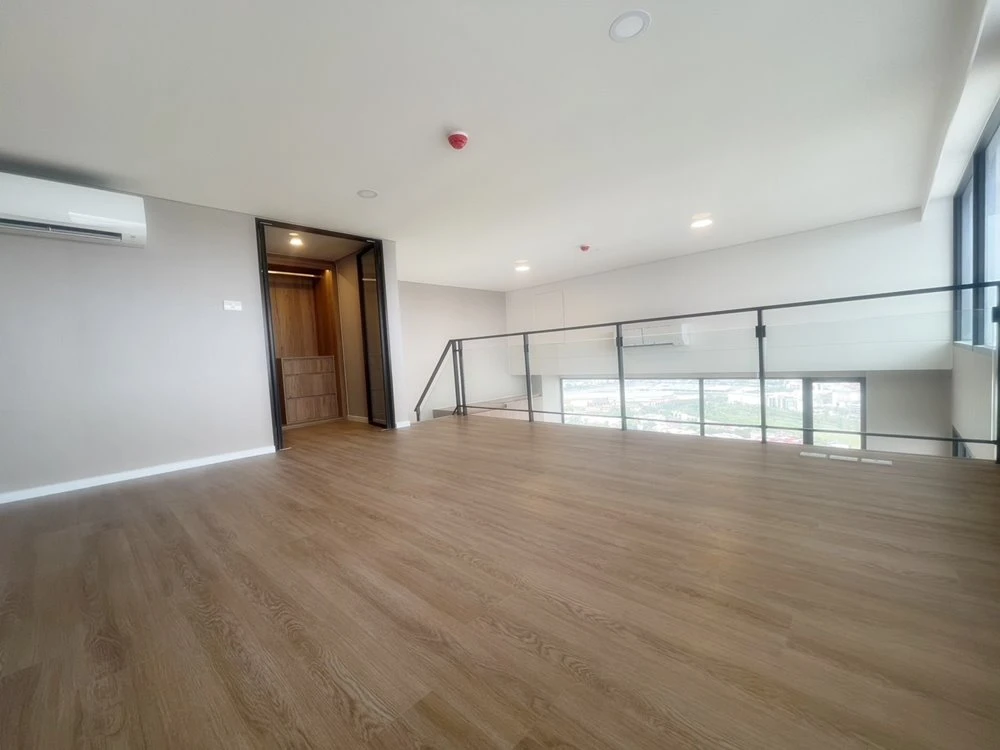 For sale, for rent!! Condo Landmark at MRT Station, 29th floor, Building B, beautiful room, good price, ready to move in, hurry up and book now!!