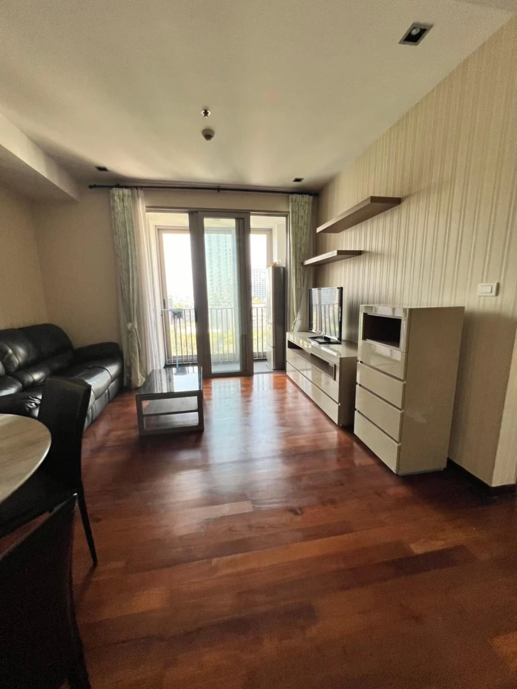 Urgent sale: Condo Ashton Morph 38, 11th floor, open view, few units, privacy. Buy now!