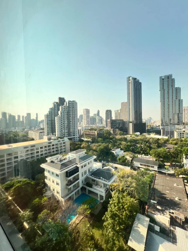 Urgent sale: Condo Ashton Morph 38, 11th floor, open view, few units, privacy. Buy now!