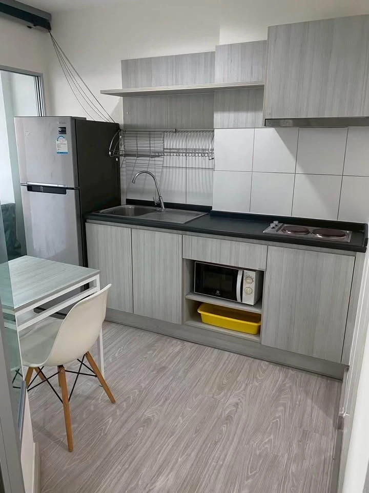 Urgent sale! Aspire Ngamwongwan condo, ready to move in, 22nd floor, high floor with great view, everything you need is here. Book now!