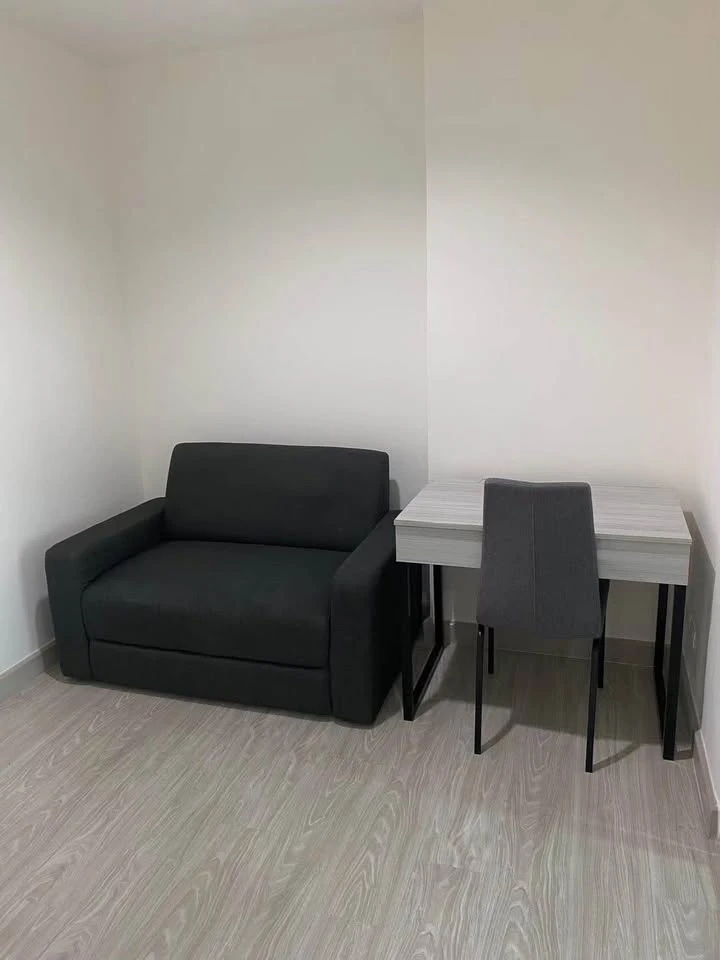 Urgent sale! Aspire Ngamwongwan condo, ready to move in, 22nd floor, high floor with great view, everything you need is here. Book now!