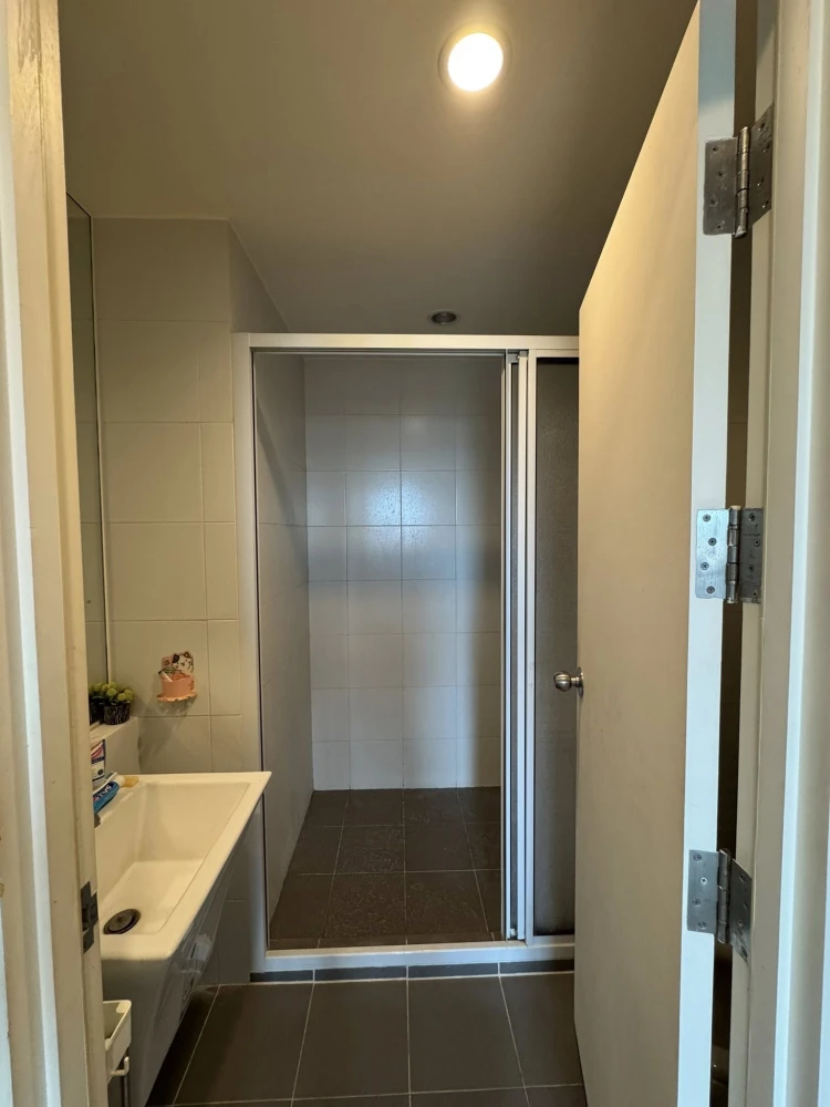Urgent sale!! Condo Aspire Ratthanathibet 2, 20th floor, Building B, beautiful room, ready to move in, good price, don't miss it!!