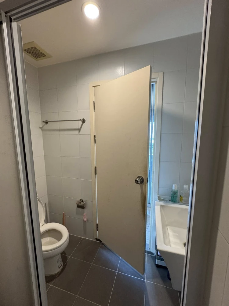 Urgent sale!! Condo Aspire Ratthanathibet 2, 20th floor, Building B, beautiful room, ready to move in, good price, don't miss it!!