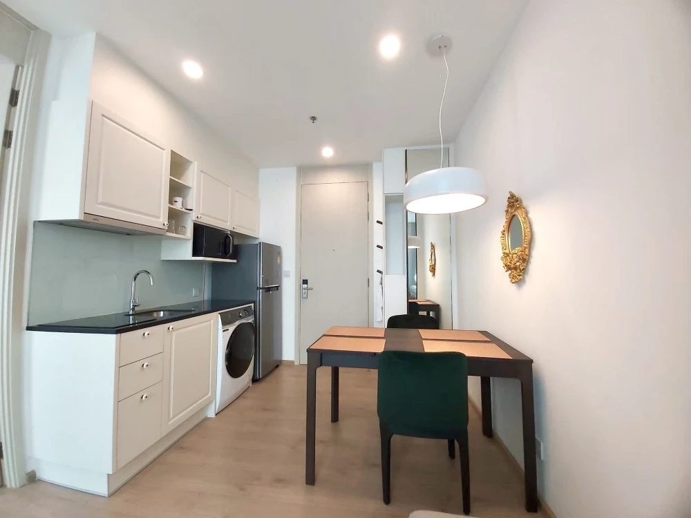 Urgent sale!! Noble Recole Sukhumvit 19 condo, 17th floor, beautiful room, fully furnished, ready to move in, good price, hurry up and book now!!