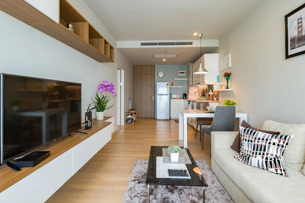 Urgent sale!! Noble Refine Condo, 25th floor, beautiful room, good price, fully furnished, ready to move in, don't miss it!!