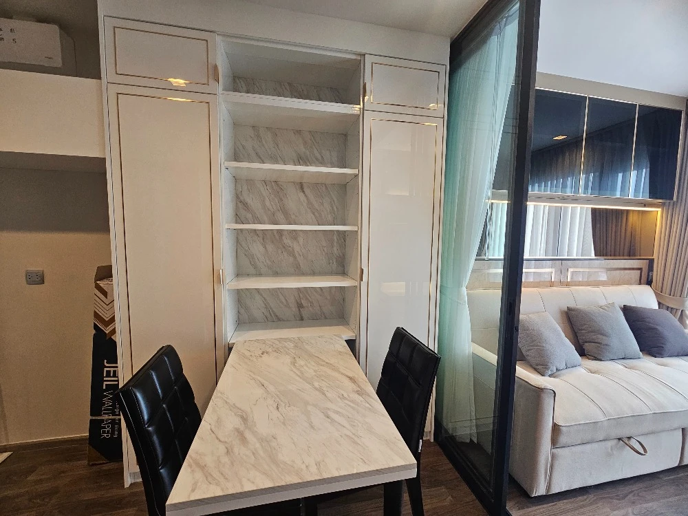 Urgent sale or rent!! Life Ladprao Valley Condo, 41st floor, Chatuchak Park view, beautiful room, ready to move in, don't miss out!!