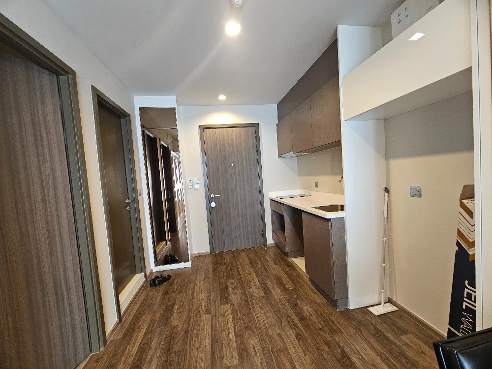 Urgent sale or rent!! Life Ladprao Valley Condo, 41st floor, Chatuchak Park view, beautiful room, ready to move in, don't miss out!!