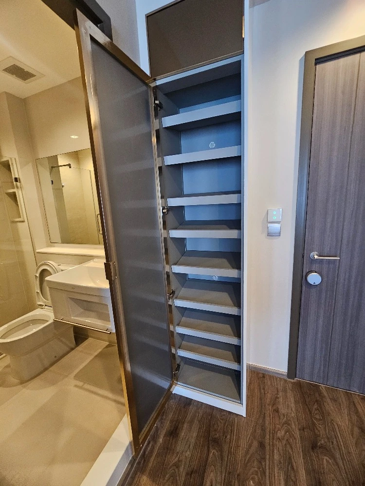 Urgent sale or rent!! Life Ladprao Valley Condo, 41st floor, Chatuchak Park view, beautiful room, ready to move in, don't miss out!!