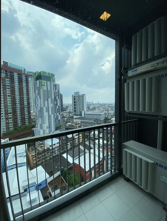 Urgent sale!! Condo Life Sukhumvit 48, 12A Floor, Building N, beautiful unit, fully furnished, ready to move in. Don't miss out!!