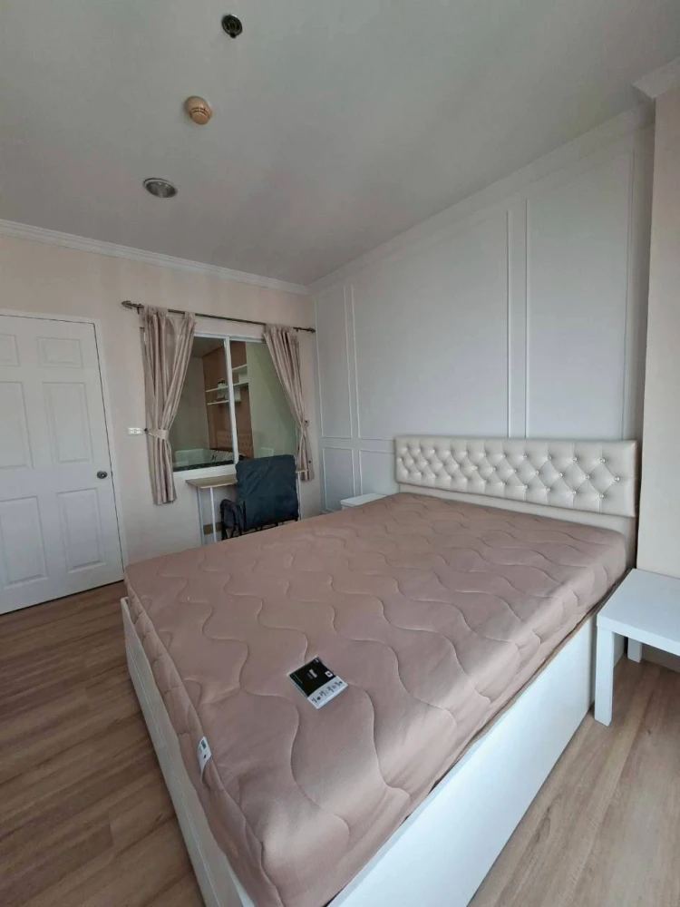 Urgent sale!! Condo Life @ Phahon-Ari, newly renovated room, ready to move in, don't miss it!!