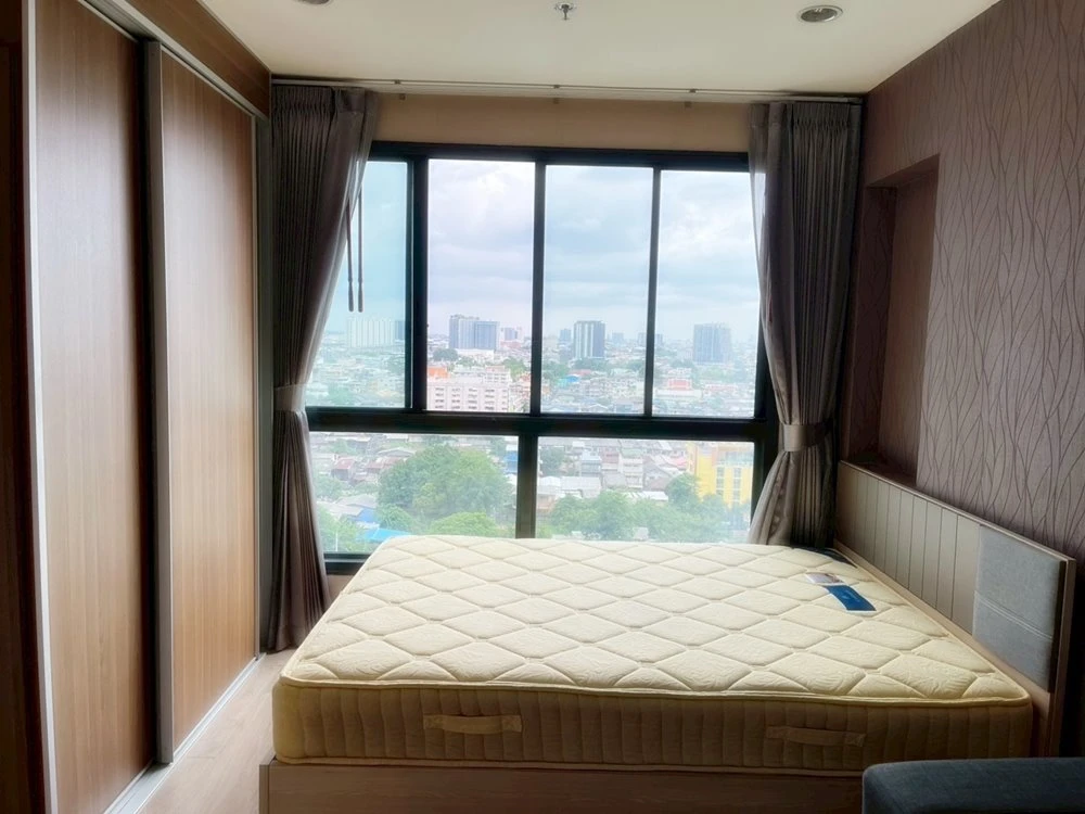 Urgent sale!! Condo Ideo Sathorn-Tha Phra, 14th floor, swimming pool and BTS view, fully furnished, good price, ready to move in, book now!!