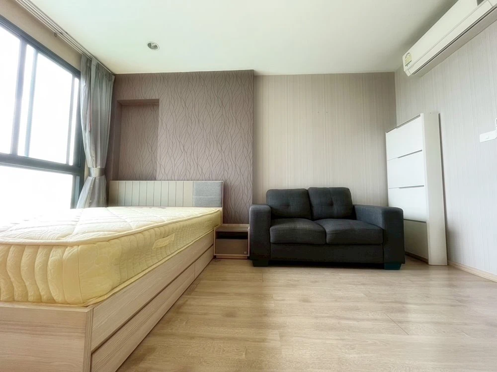 Urgent sale!! Condo Ideo Sathorn-Tha Phra, 14th floor, swimming pool and BTS view, fully furnished, good price, ready to move in, book now!!