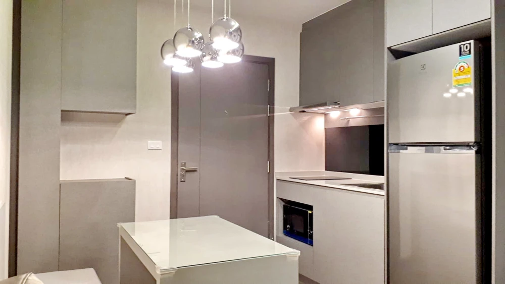 Urgent sale!! Condo Ideo Sukhumvit 93, 11th floor, Building B. Beautiful and very livable. Fully furnished. Ready to move in. Reserve now!!