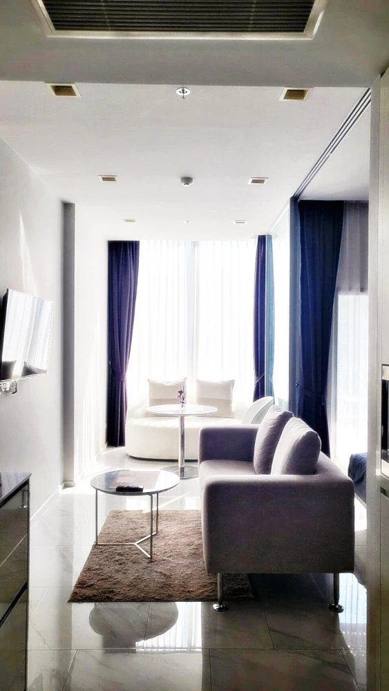 Urgent sale!! Condo Hyde Sukhumvit 11, 17th floor, beautiful room, fully furnished, bring your bags and move in, don't miss it!!