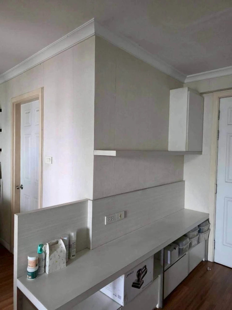 Urgent sale! Lumpini Suite Pinklao condo, 16th floor with a high-rise view. Comes with full facilities—buy now, don't miss out!