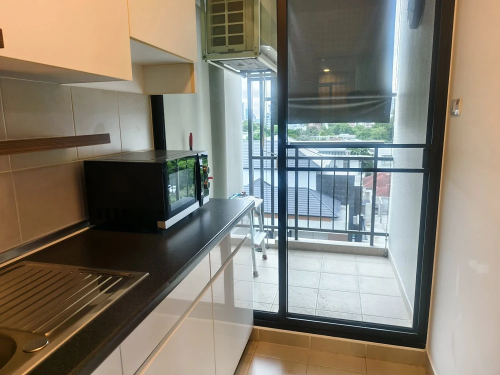 Urgent sale! Supalai Cute Phahonyothin 34 condo, ready to move in, affordable price. Good for own use or investment. Hurry and reserve now!