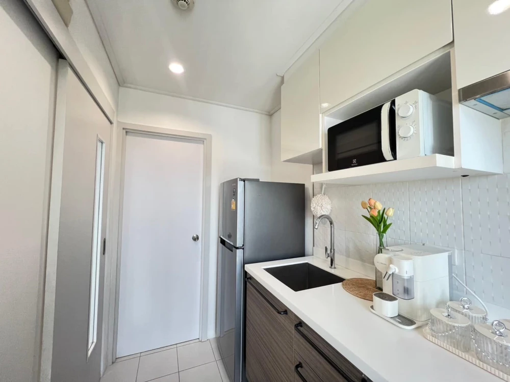Urgent sale! Condolet Pixel Sathorn, beautifully decorated room, separate partitions, great price, buy now!