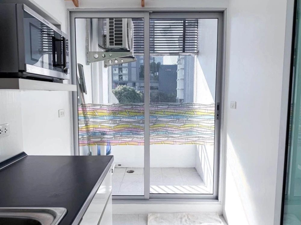 Urgent sale! Casa Condo Ratchada-Tha Phra, 3rd floor, Building A. Nice size, comfortable and not cramped. Own it today! Don't wait!