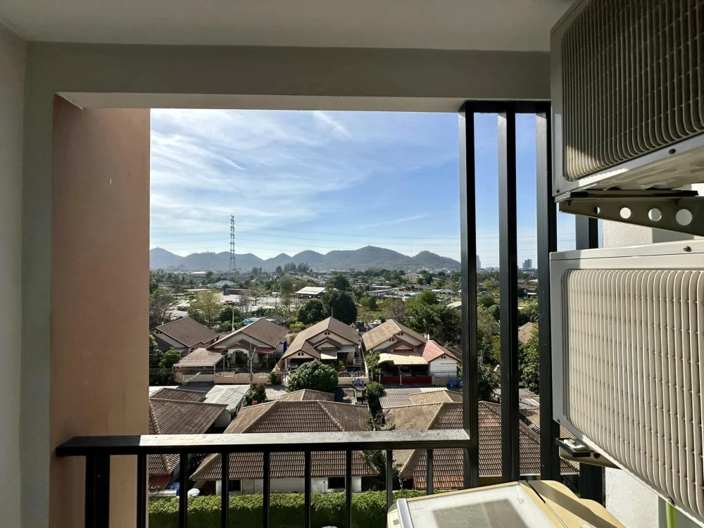 Urgent sale, G Condo Sriracha, nice room, 6th floor, mountain and sea view, no noise, buy now.