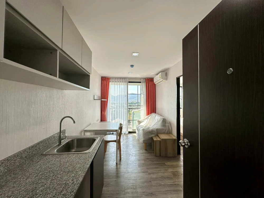 Urgent sale, G Condo Sriracha, nice room, 6th floor, mountain and sea view, no noise, buy now.