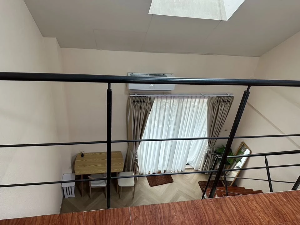 Urgent sale: Champs Elysees Tiwanon, spacious room, lots of usable space, and not too expensive. Buy now!