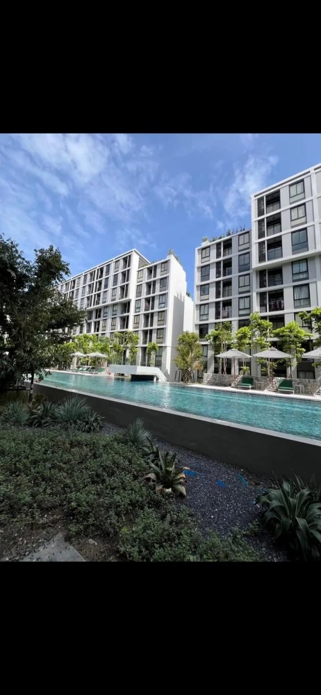 Urgent sale: New Cross Kookot Station, Building E, 1st floor, swimming pool view, reasonable price, great for own use or investment.