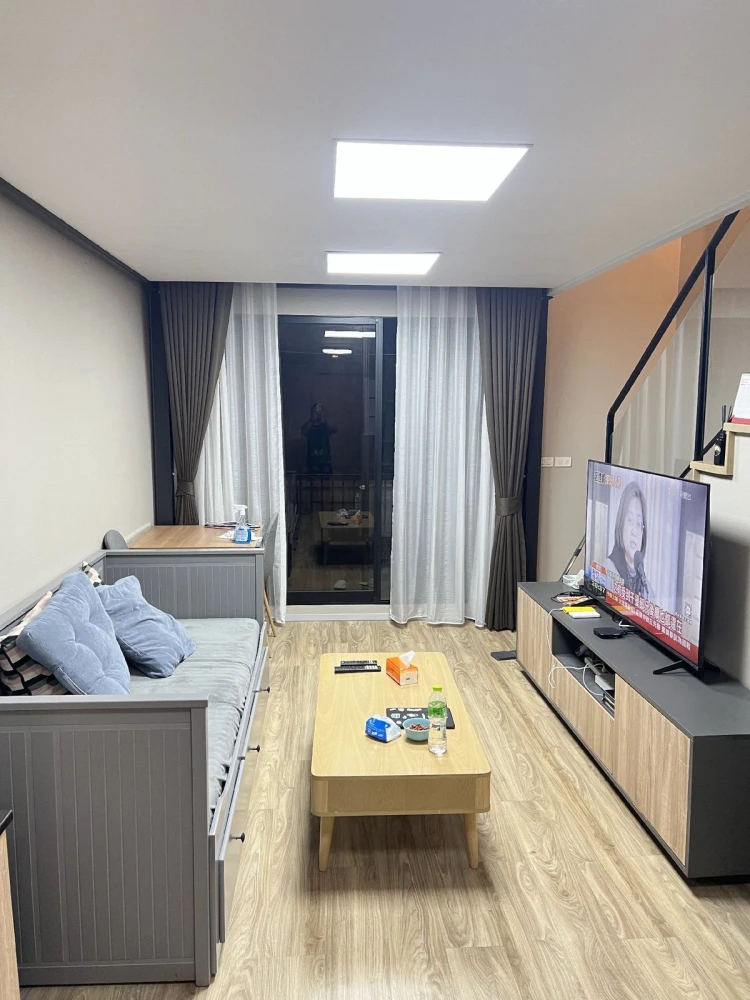 Urgent sale!! Blossom Condo at Sathorn-Charoen Rat, 1st floor, Building D, beautiful room, fully furnished, convenient transportation, don't miss it!!