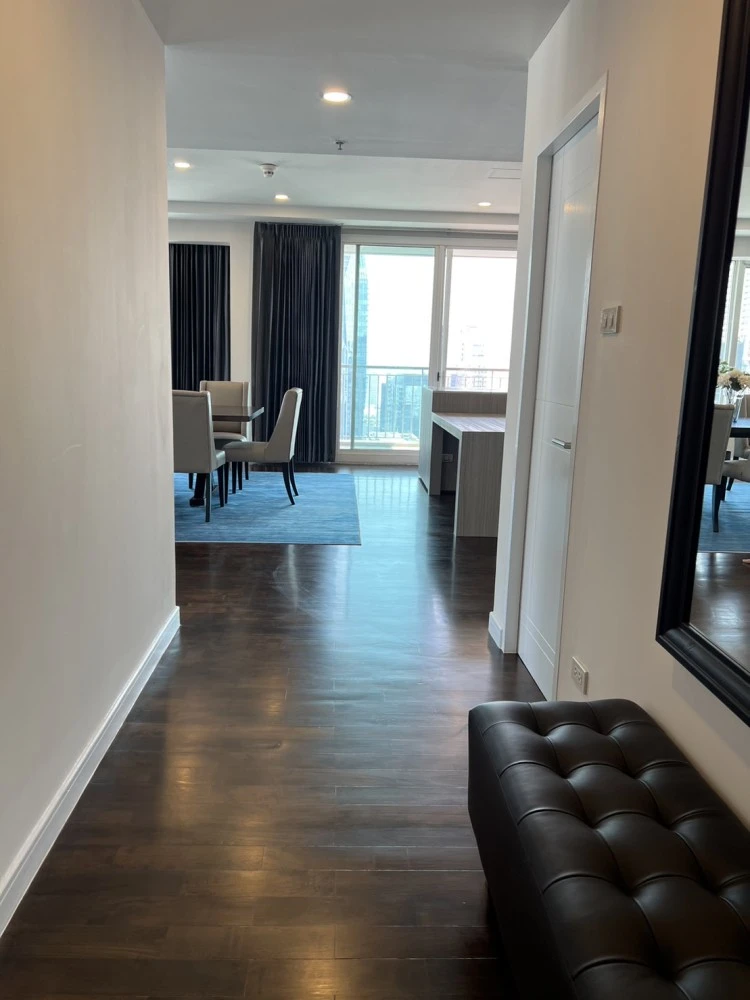 Urgent sale!! Siri Twenty Four house, 33rd floor, 2-storey luxury condo, spacious, fully furnished, ready to move in, hurry up and reserve now!!